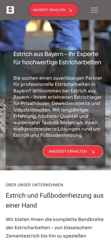 Dieselbe Startseite auf dem Handy mit dem Knopf Angebot erhalten neben dem Menü und der Überschrift über dem Baustellenfoto, Screenshot vom 17.10.2026