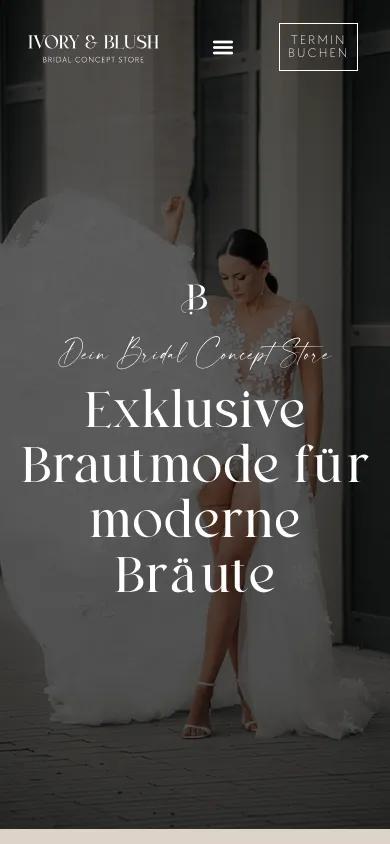 Dieselbe Startseite auf dem Handy mit Logo, Menüsymbol und dem umrandeten Knopf Termin buchen über dem Brautfoto, Screenshot vom 17.10.2026