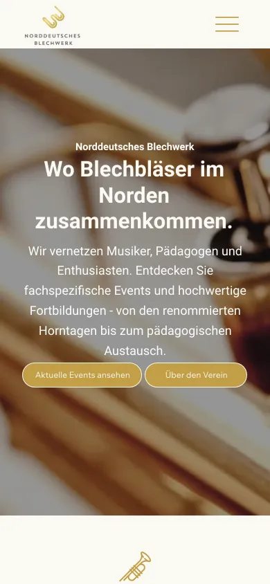 Dieselbe Startseite auf dem Handy mit Logo, Menüsymbol, Überschrift und den Knöpfen Aktuelle Events ansehen und Über den Verein, Screenshot vom 17.10.2026